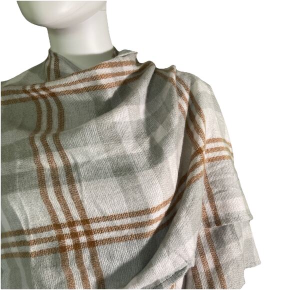 Three Dots Women's Fringe Detail Cashmere Blend Wrap Louisa Plaid Gray - Picture 2 of 5